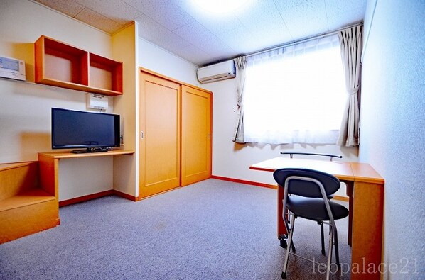 レオパレス小荷田の物件内観写真